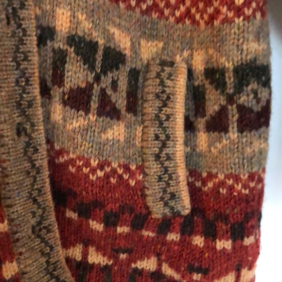 Sweater - Picture 3 of 4